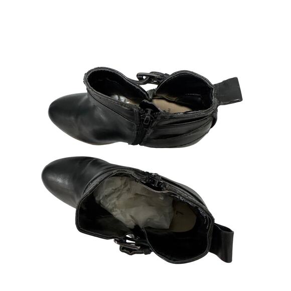 Time and Tru Women's Black Heeled Bootie - Size: 7 - Picture 6 of 10